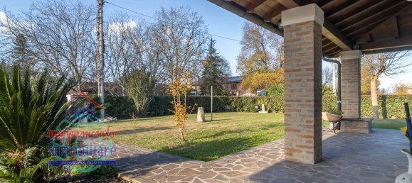 8 rooms Villa in Calderara di Reno, Italy No. 97560 41