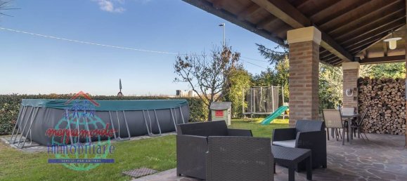 8 rooms Villa in Calderara di Reno, Italy No. 97560 5