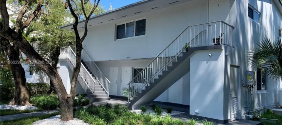 279.26 m² apartamento en alquiler en Miami, Miami-Dade, Florida, USA № 615705 2