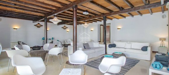 5 bedrooms Townhouse in Mahon, Spain No. 10342 7