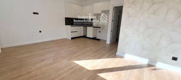 2 Schlafzimmer Wohnung in Salamanca, Spain, Nr. 18092 2