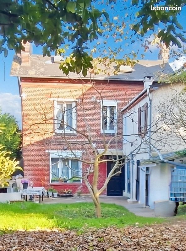 Moradia em banda T5 em Meru, France N.º 49455