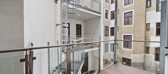 2 rooms Apartment in Vienna, Austria No. 13898 3