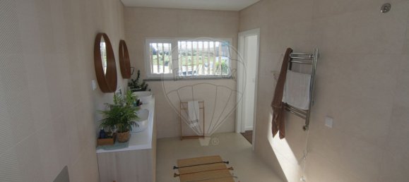 4 غرف نوم منزل في Almada, Portugal رقم 185703 3