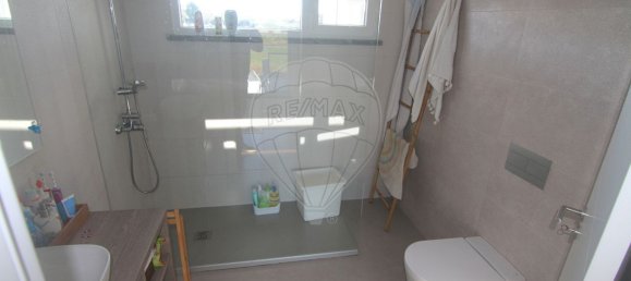 4 غرف نوم منزل في Almada, Portugal رقم 185703 15