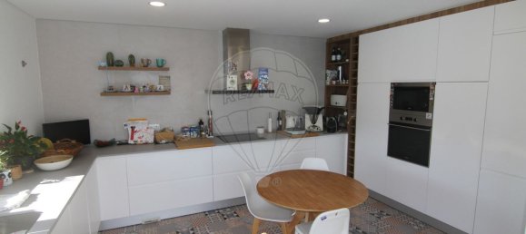 4 غرف نوم منزل في Almada, Portugal رقم 185703 28