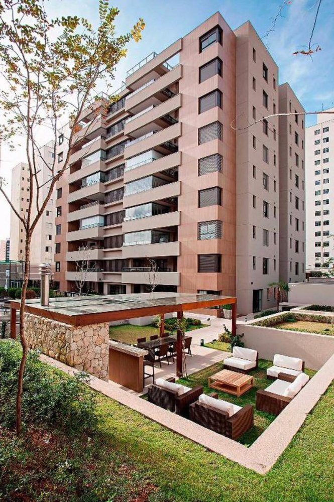 4 bedrooms House in Sao Paulo, Brazil No. 523634