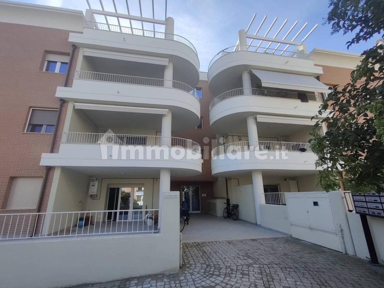 3 bedrooms Apartment in Vasto, Italy No. 355563