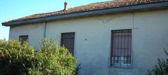 3 rooms House in Vigevano, Italy No. 229952 4