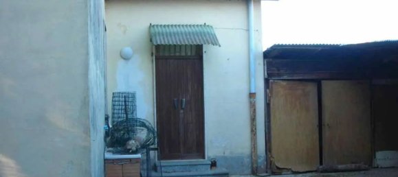 3 rooms House in Vigevano, Italy No. 229952 2