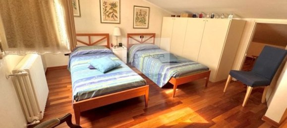 2 Schlafzimmer Wohnung in Viareggio, Italy, Nr. 295157 16