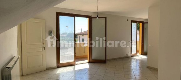 4 bedrooms Apartment in San Miniato, Italy No. 354758 3