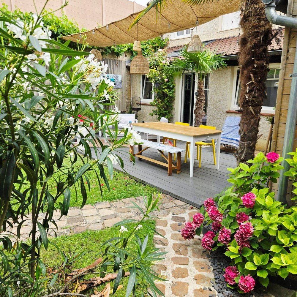 5 Schlafzimmer Schlösser in Mezy-sur-Seine, France, Nr. 333862