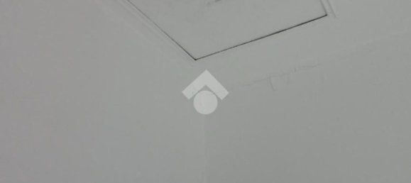 Дом с 3 комнатами в Генуя, Италия № 39464 8