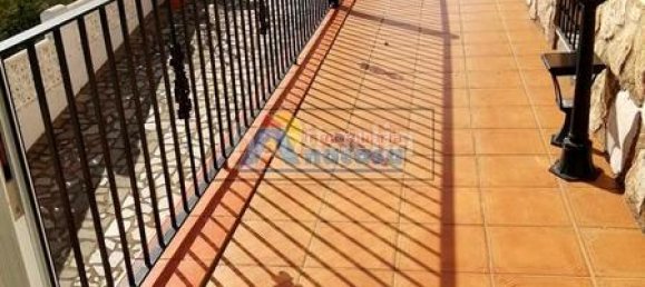 5 chambres Maison à Valencia, Spain No. 170379 4