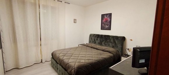 6-salle Appartement à Sinalunga, Italy No. 215778 12
