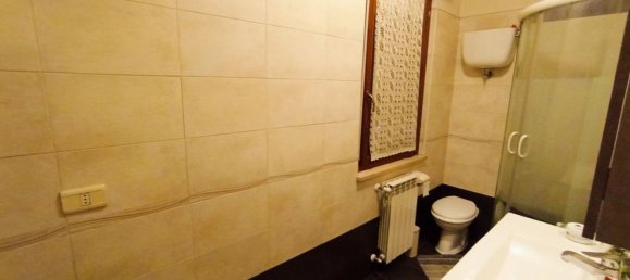 6-salle Appartement à Sinalunga, Italy No. 215778 17