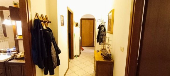 6-salle Appartement à Sinalunga, Italy No. 215778 4