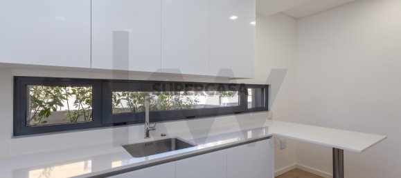 4 bedrooms House in Loures, Portugal No. 154932 20