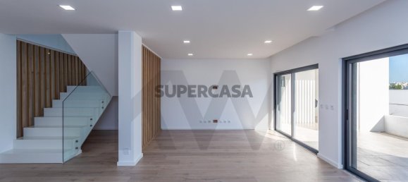 4 bedrooms House in Loures, Portugal No. 154932 17