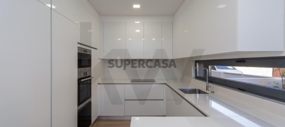 4 bedrooms House in Loures, Portugal No. 154932 22