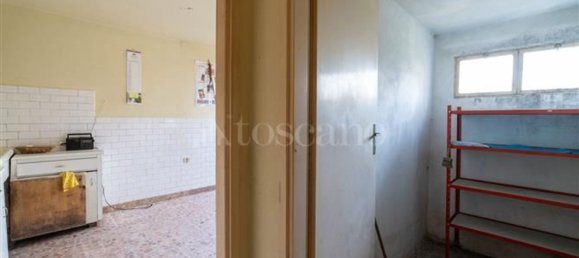 14-Zimmer Haus in Pordenone, Italy, Nr. 151315 8