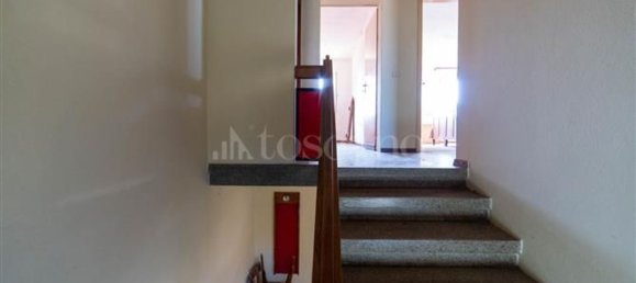 14-Zimmer Haus in Pordenone, Italy, Nr. 151315 14