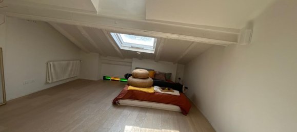 3-salle Appartement à Bergamo, Italy No. 283076 16
