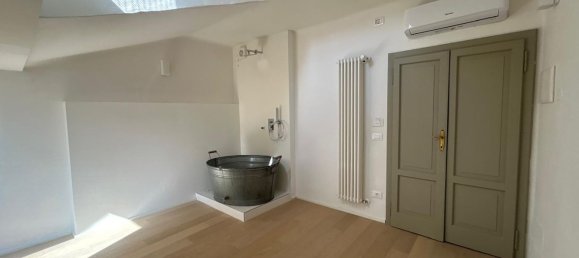 3-salle Appartement à Bergamo, Italy No. 283076 5