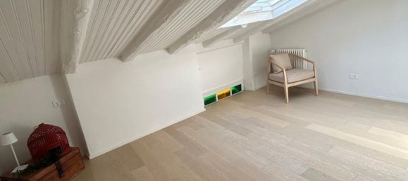 3-salle Appartement à Bergamo, Italy No. 283076 13