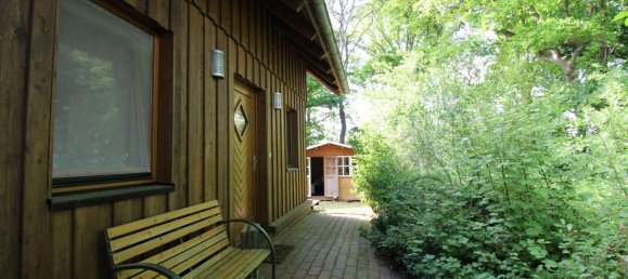 2 bedrooms House in Leer, Germany No. 262384 2