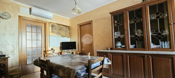 Квартира с 2 спальнями в Куартуччу, Италия № 264998 5