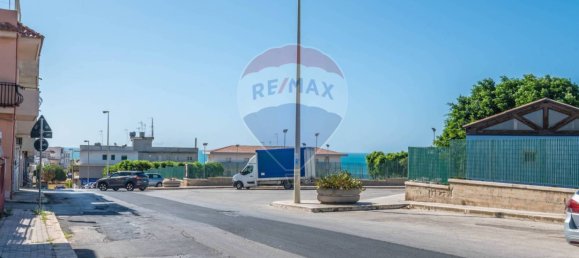 Propiedad comercial de 5 habitaciónes en Pozzallo, Italy No. 353411 4