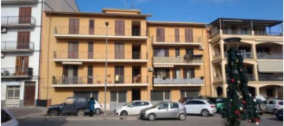 4 rooms Apartment in Pietraperzia, Italy No. 51690 2