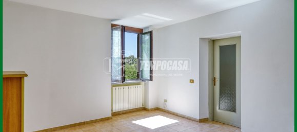 Дом с 4 комнатами в Варесе, Италия № 298154 11