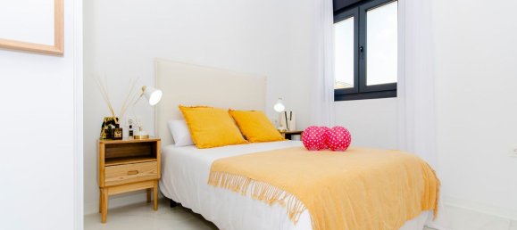 3 bedrooms Villa in Los Montesinos, Spain No. 11260 7