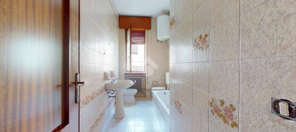 4 bedrooms Apartment in Vicenza, Italy No. 340991 15