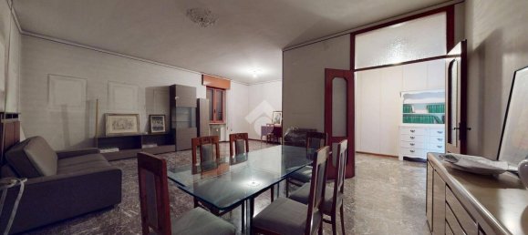 4 bedrooms Apartment in Vicenza, Italy No. 340991 11