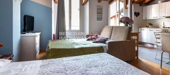 Квартира с 1 спальней в Торно, Италия № 361978 7