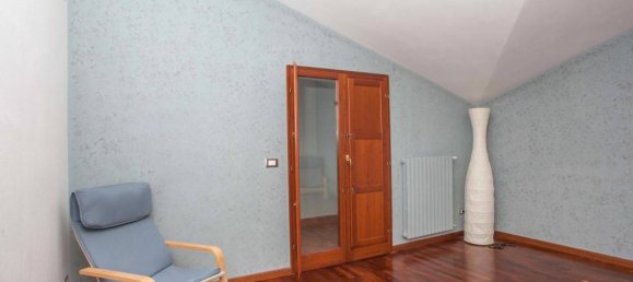 2 bedrooms Apartment in Reggio Emilia, Italy No. 22847 10