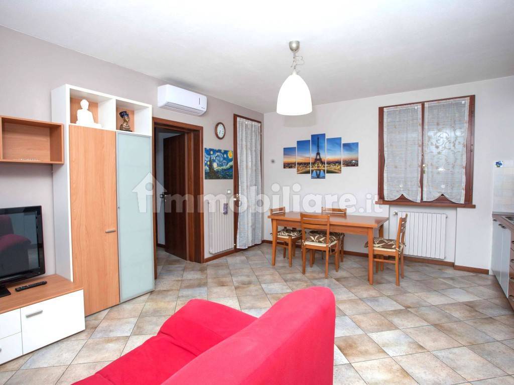 2 bedrooms Apartment in Reggio Emilia, Italy No. 22847