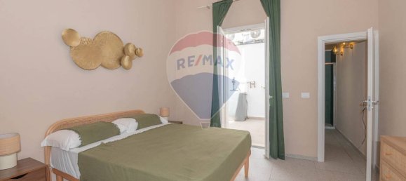 2 bedrooms House in Syracuse, Italy No. 320345 8