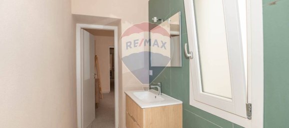 2 bedrooms House in Syracuse, Italy No. 320345 12