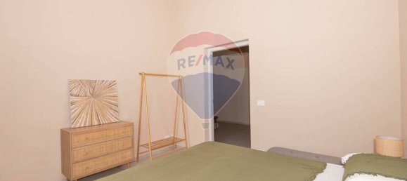 2 bedrooms House in Syracuse, Italy No. 320345 9