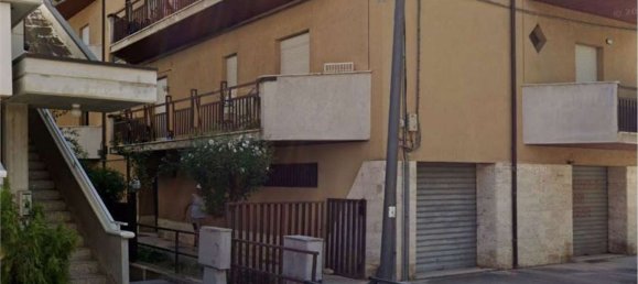 4 rooms Apartment in Pratola Peligna, Italy No. 186696 6