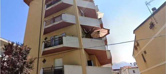 4 rooms Apartment in Pratola Peligna, Italy No. 186696 4