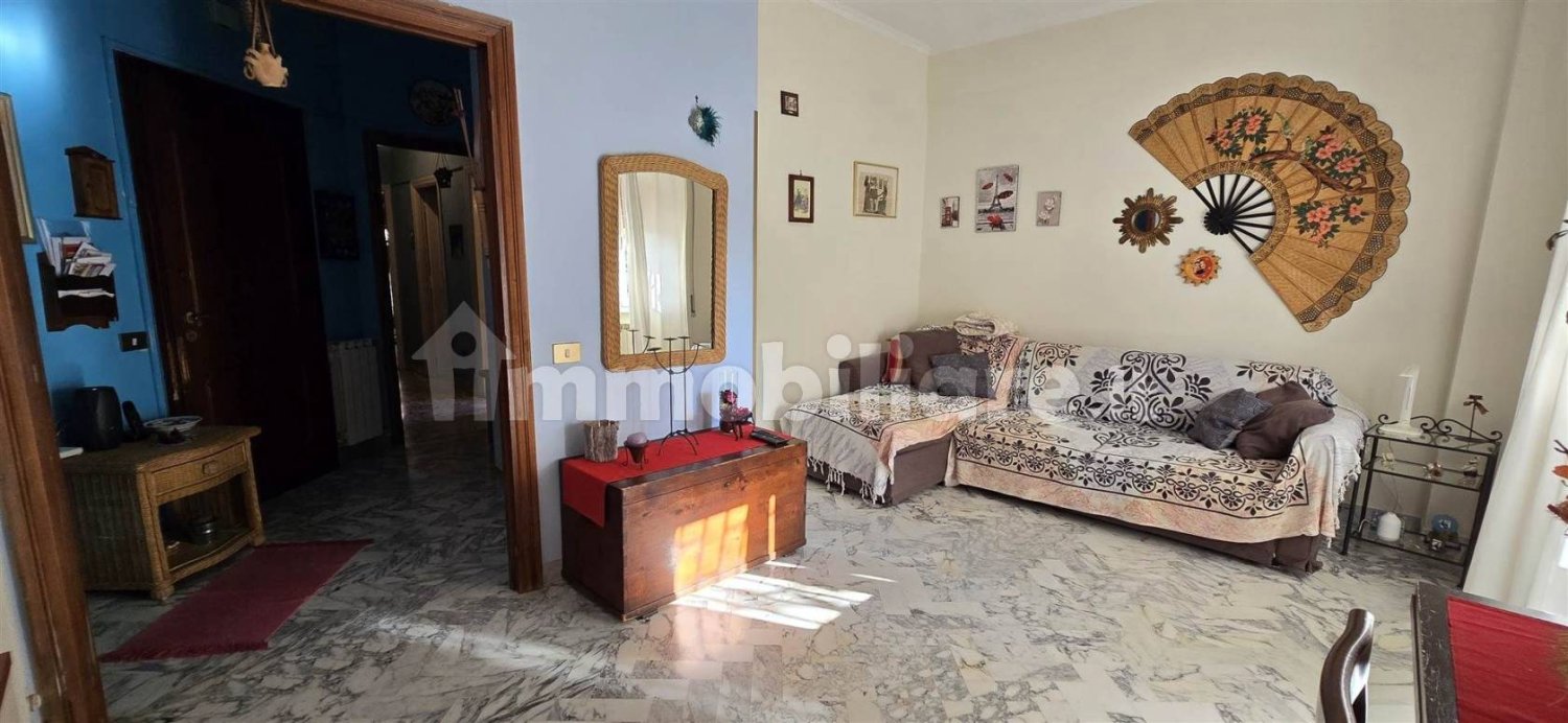 Квартира с 1 спальней в Рим, Италия № 271492