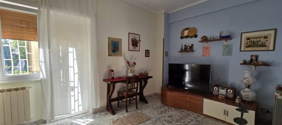 Квартира с 1 спальней в Рим, Италия № 271492 4