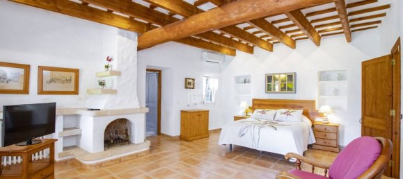 7 bedrooms Land in Alaior, Spain No. 806 11