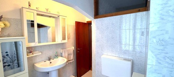 Вилла с 3 спальнями в Лурас, Италия № 171562 17